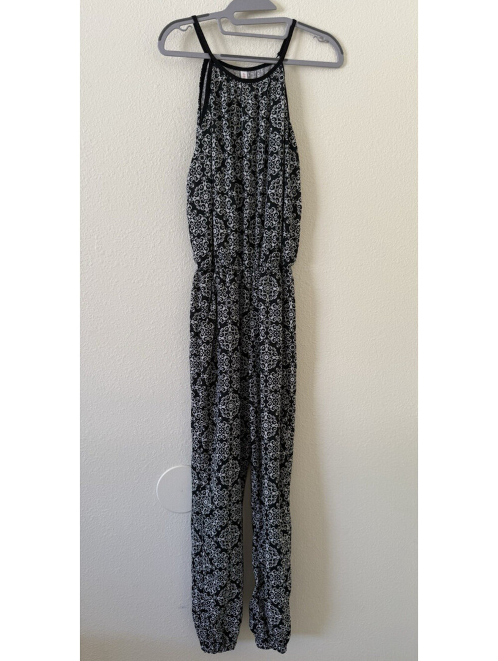 Xhilaration Summer Jumpsuit Size Black & White Pockets Elastic Waist Hem